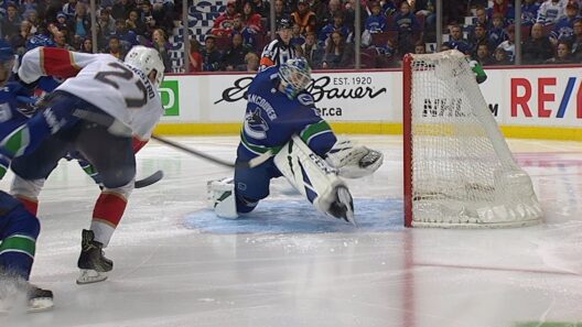 Jacob Markstrom extends for fantastic glove save on Bjugstad
