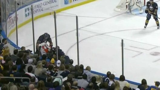 Patrick Kaleta headbutts Jakub Voracek [HD]