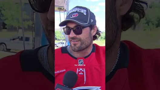 William Carrier est fier de ramener la Coupe Stanley à Notre-Dame-de-l’Île-Perrot! 🏆⚜️