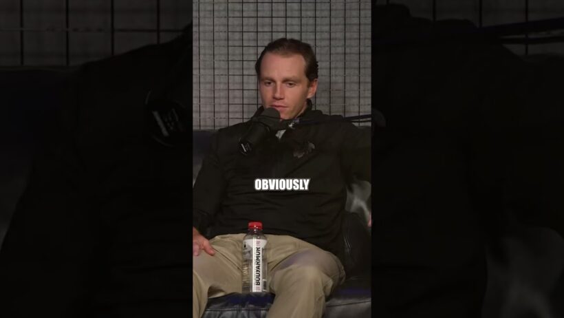 Patrick Kane Thought He Was Going Back To DETROIT Before Chicago👀#kane #blackhawks #redwings #nhl