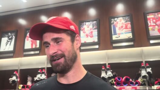 Dylan Larkin on boos – and cheers – from Detroit Red Wings fans at LCA